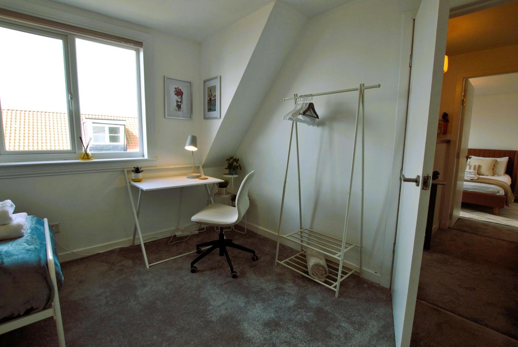 Dookers Nook- Quirky Coastal Cottage Pittenweem Luaran gambar